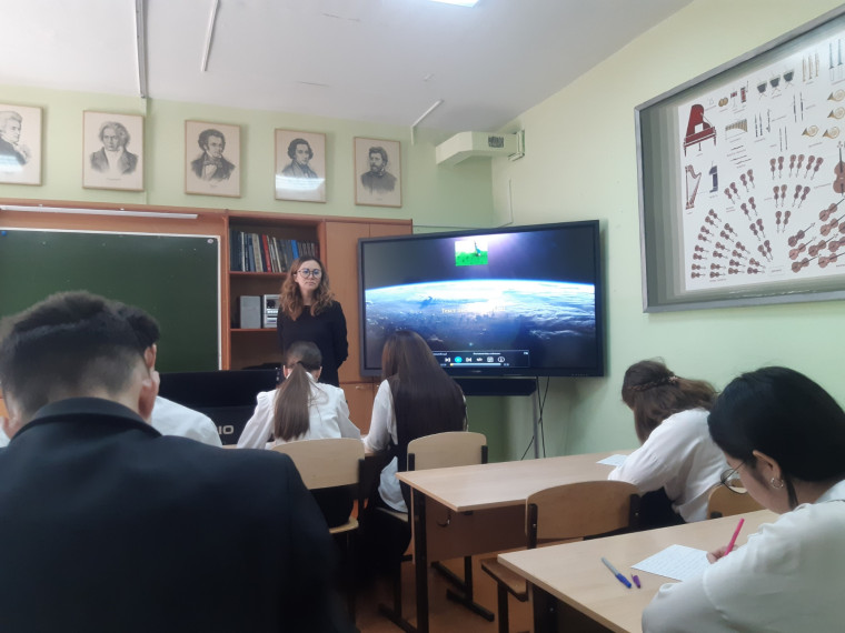 В МГЛ им. Д. Аюшеева дан старт выпускным экзаменам!.