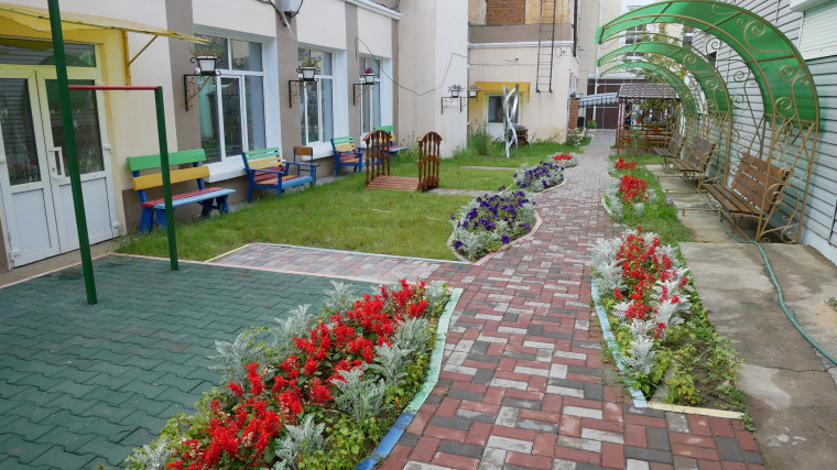 Лицей победил в городском смотре-конкурсе ландшафтного дизайна.